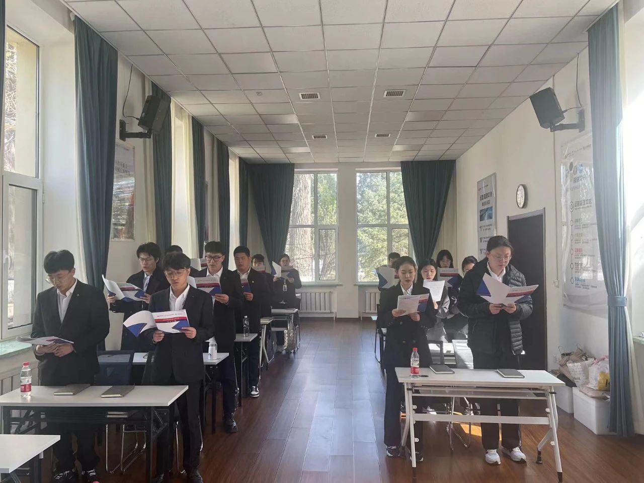 学习新知识，感悟新内涵——全网担保网集团、温泉集团、公服集团新生培训迎来阶段性成果